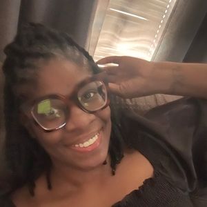 Meet your Posher, Tasha